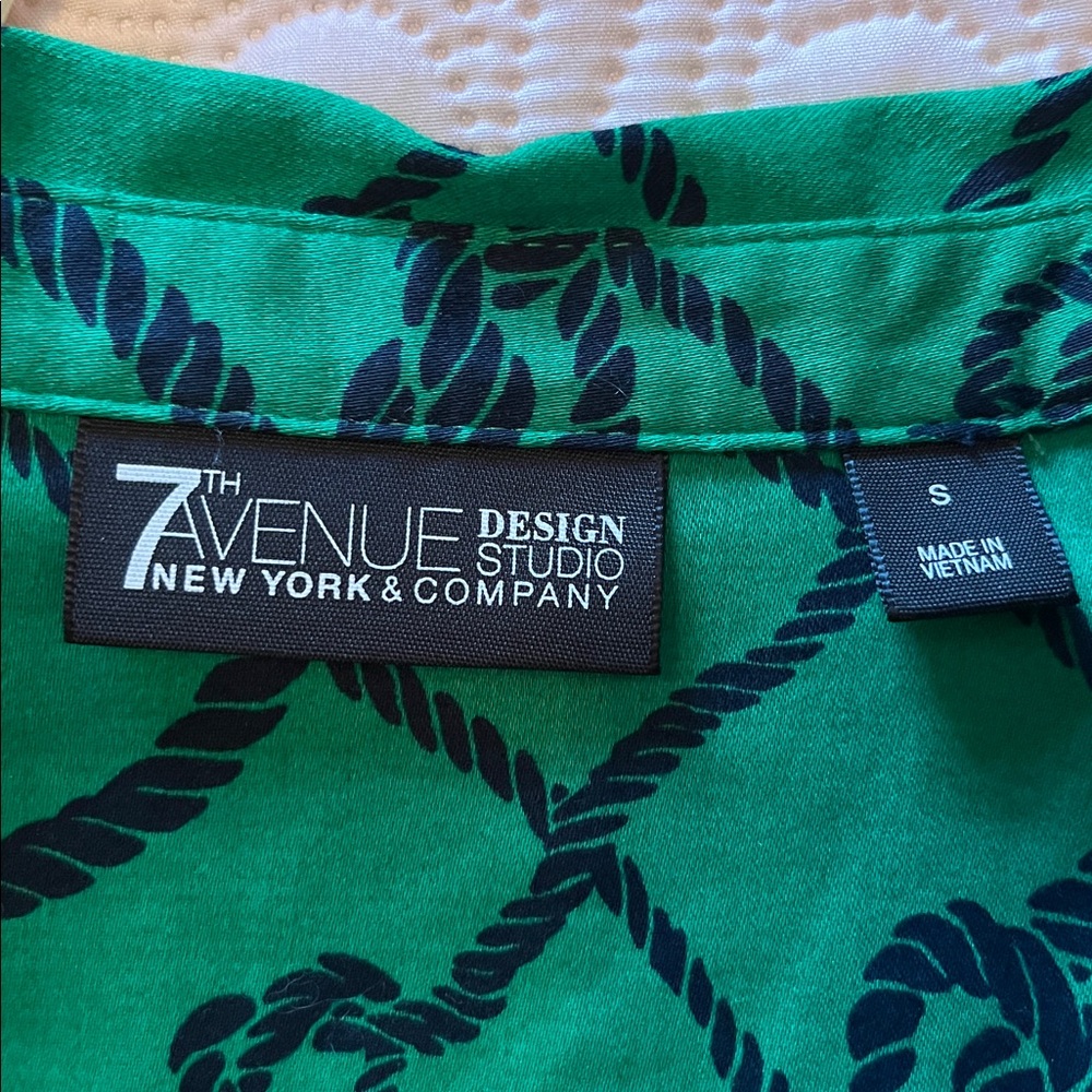 New York & Co Button Down Blouse - Picture 5 of 6